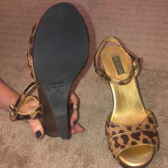 Prada wedges size 7 - Picture 7 of 7